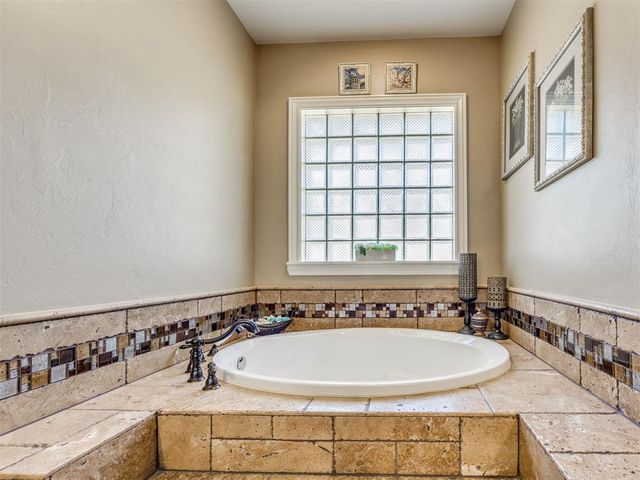 1209 N Berry Street, Oklahoma City, OK 73127