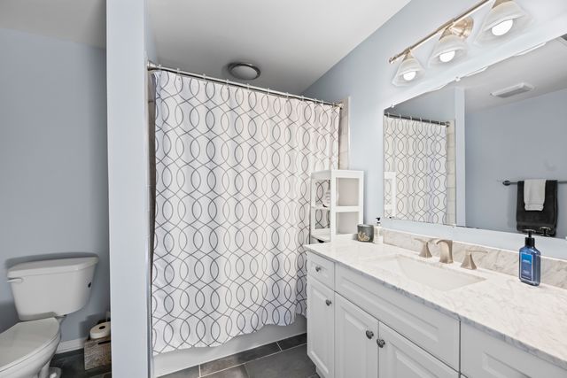 74 Harvest Gate 0, Lake In The Hills, IL 60156