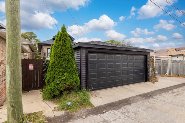 1613 S 51st Court, Cicero, IL 60804