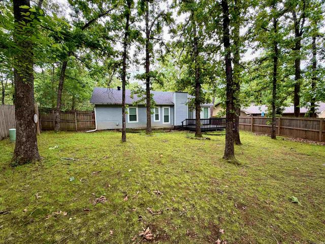 4 Red Oak Place, Maumelle, AR 72113
