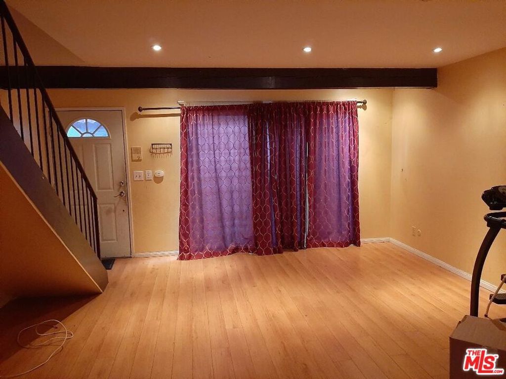 719 N Eucalyptus Avenue 6C, Inglewood, CA 90302