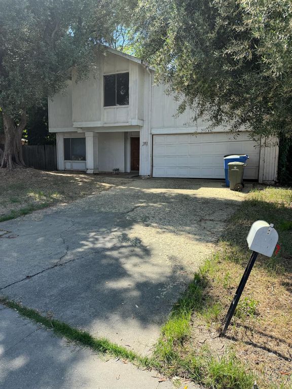 1548 Buckridge Way, Sacramento, CA 95833