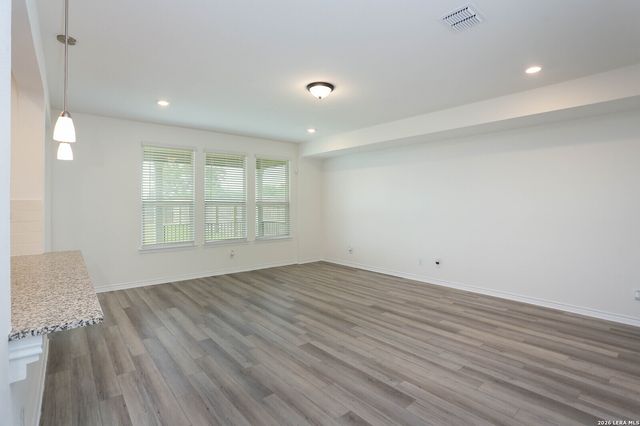 15062 Tethys, San Antonio, TX 78245