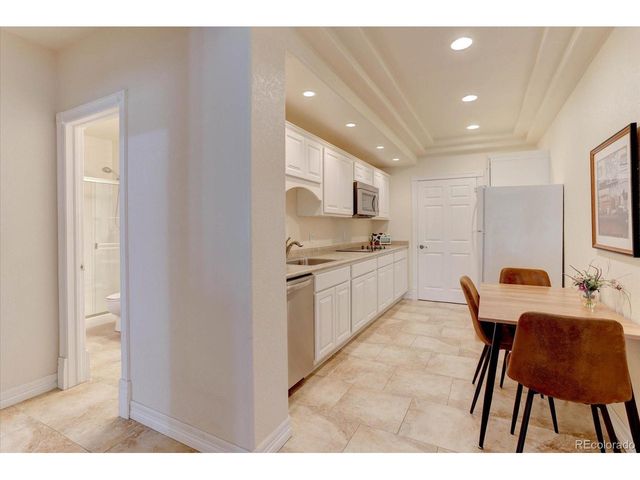 9557 W Plymouth Ave, Littleton, CO 80128