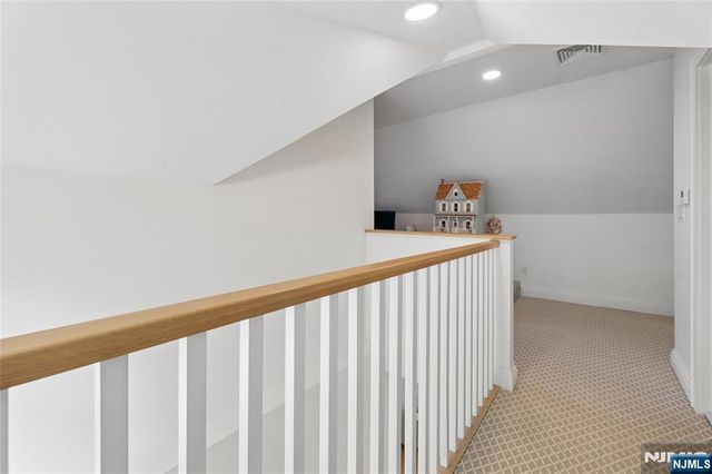 584 Sylvan Place, Haworth, NJ 07641