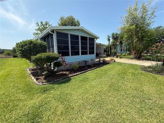 24841 PINE HILL, Leesburg, FL 34748