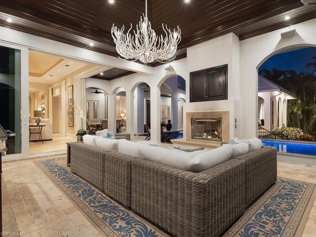 1750 4th ST S, Naples, FL 34102