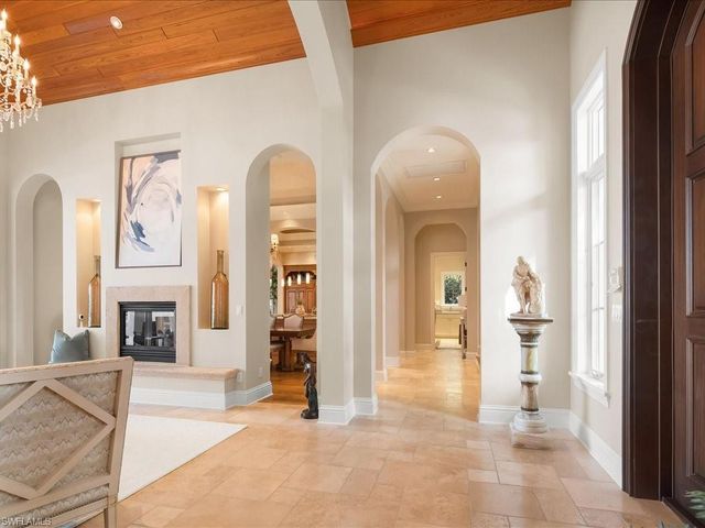 1750 4th ST S, Naples, FL 34102