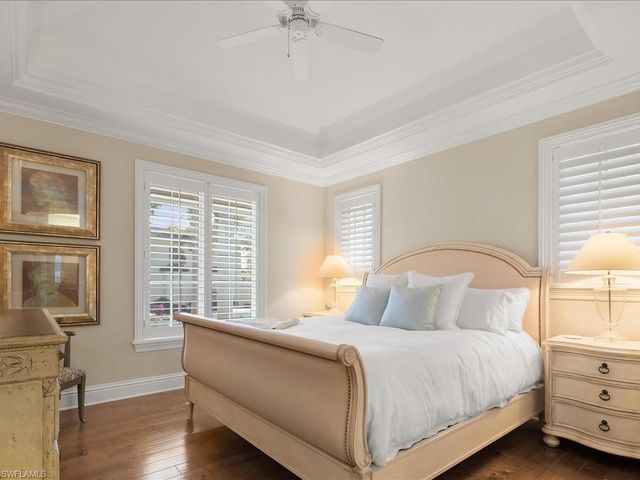 1750 4th ST S, Naples, FL 34102