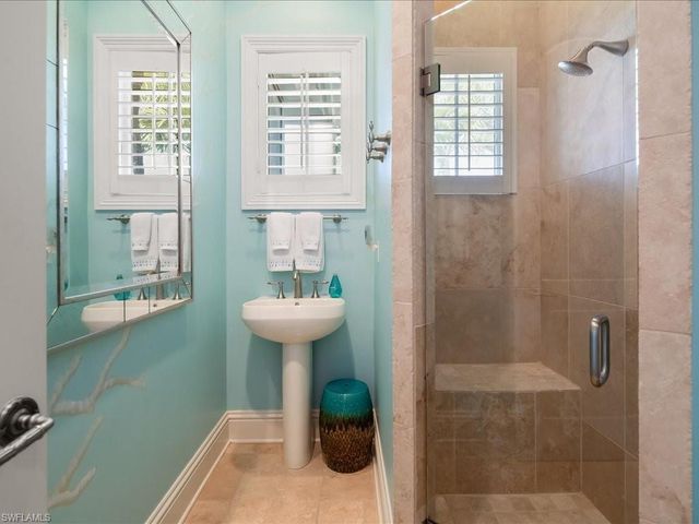 1750 4th ST S, Naples, FL 34102