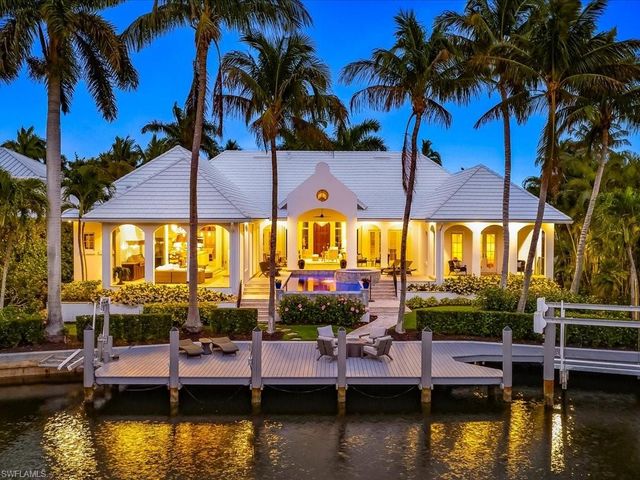 1750 4th ST S, Naples, FL 34102