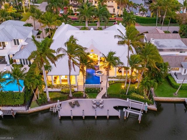 1750 4th ST S, Naples, FL 34102