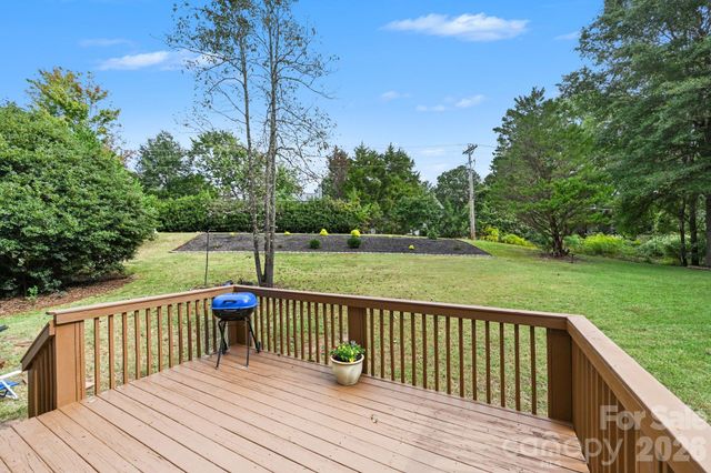 1418 Coachman Drive, Waxhaw, NC 28173