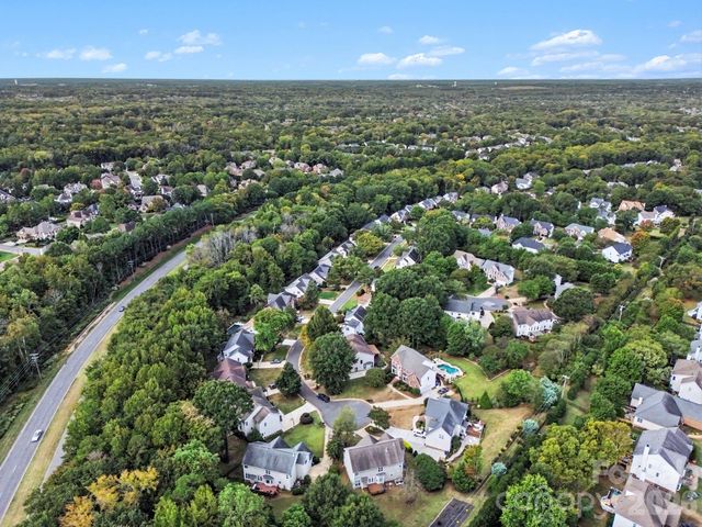 1418 Coachman Drive, Waxhaw, NC 28173