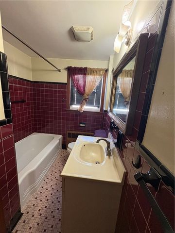 40 Standish Avenue, Providence, RI 02908