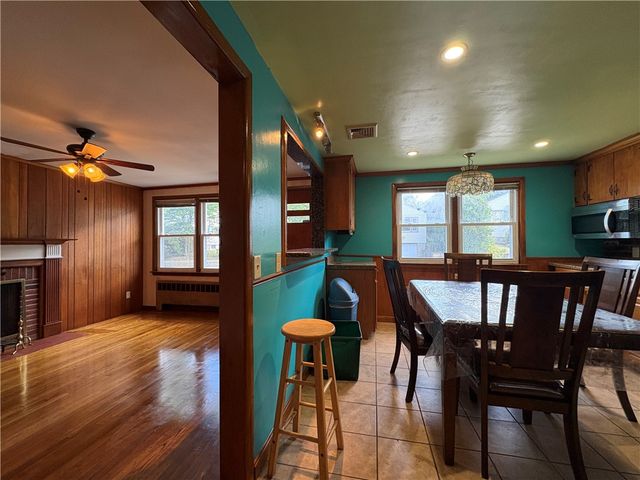 40 Standish Avenue, Providence, RI 02908