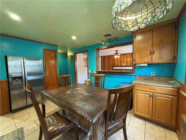 40 Standish Avenue, Providence, RI 02908