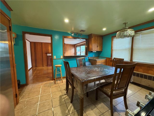40 Standish Avenue, Providence, RI 02908