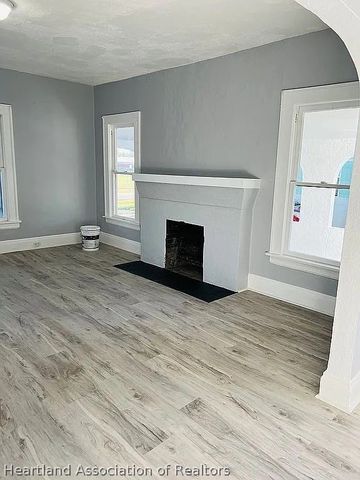 902 Woodlawn Drive, Sebring, FL 33870