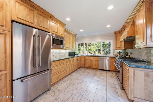 31957 Doverwood Court, Westlake Village, CA 91361