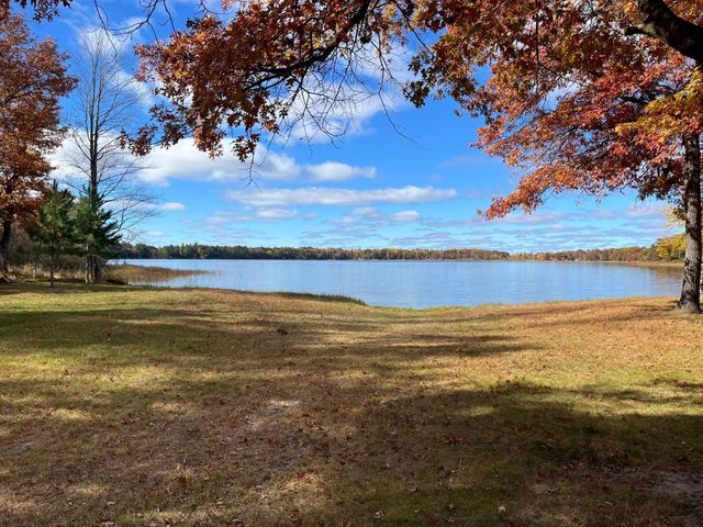 22133 Windy Ridge Road, Brainerd, MN 56401