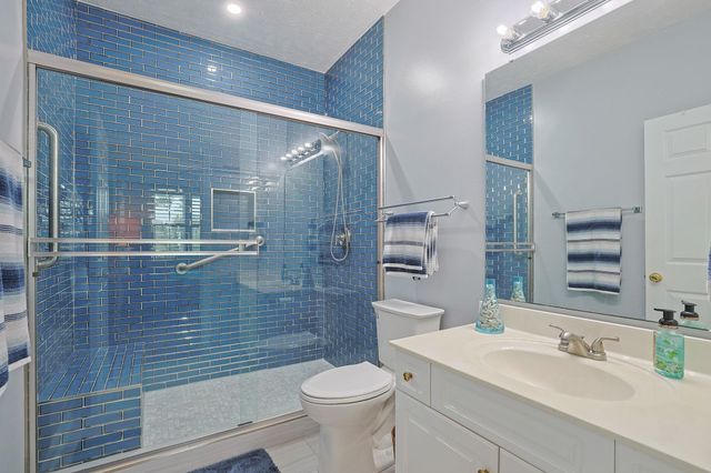 601 Hillside Dr N Apt 3403, North Myrtle Beach, SC 29582