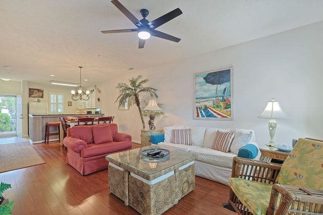 601 Hillside Dr N Apt 3403, North Myrtle Beach, SC 29582