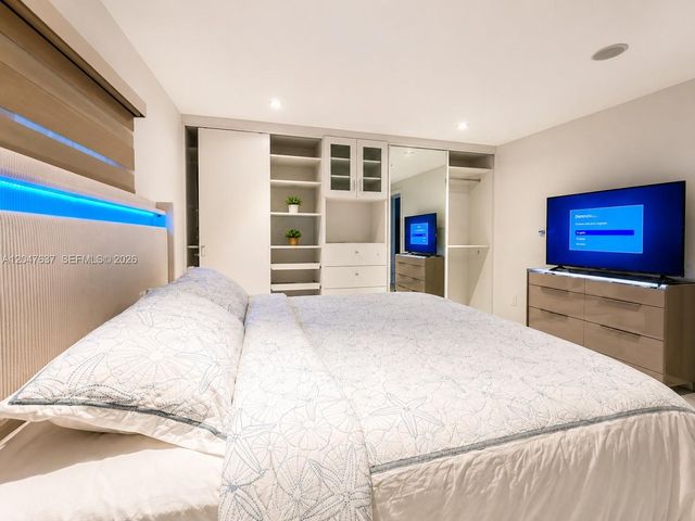 3504 Crystal View Court 0, Miami, FL 33133