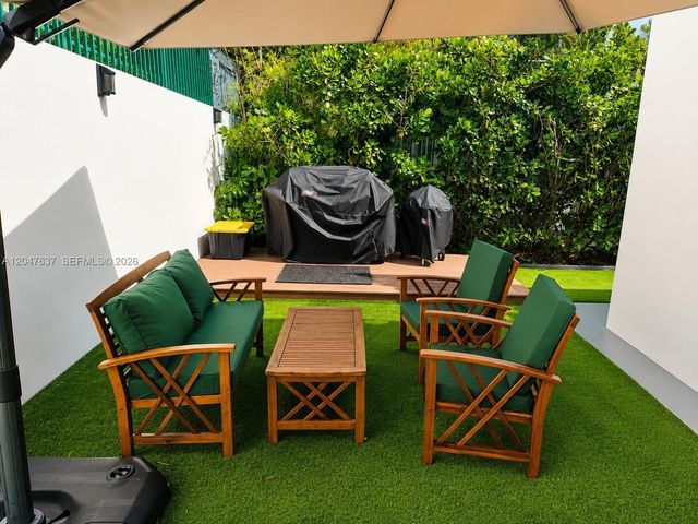 3504 Crystal View Court 0, Miami, FL 33133