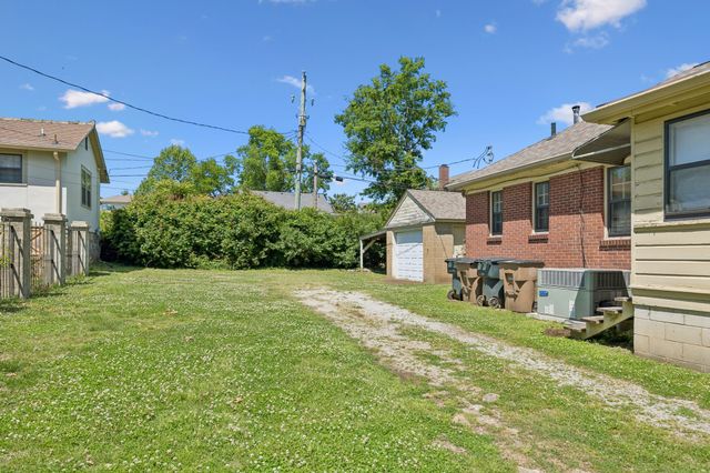 2110A W Linden Ave, Nashville, TN 37212