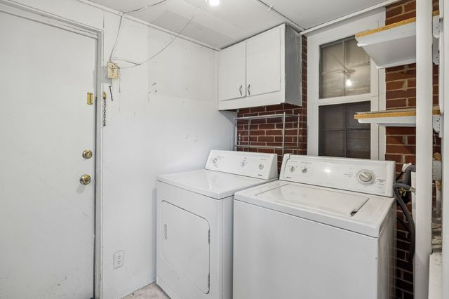 2110A W Linden Ave, Nashville, TN 37212