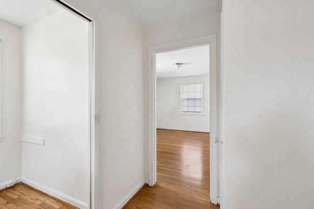 2110A W Linden Ave, Nashville, TN 37212