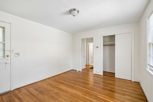 2110A W Linden Ave, Nashville, TN 37212