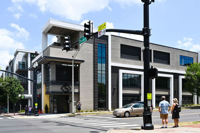 2110A W Linden Ave, Nashville, TN 37212