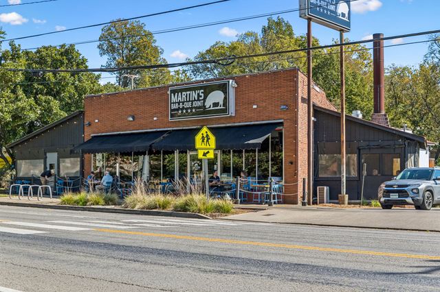 2110A W Linden Ave, Nashville, TN 37212