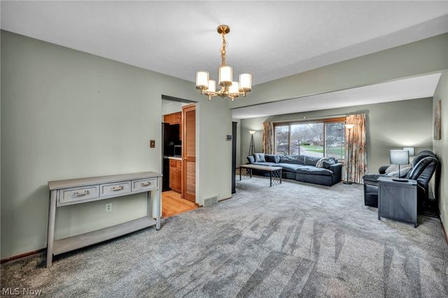 26475 Sudbury Drive, North Olmsted, OH 44070