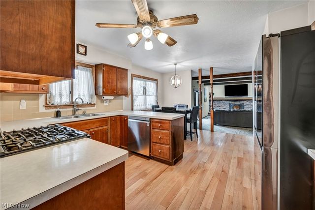 26475 Sudbury Drive, North Olmsted, OH 44070