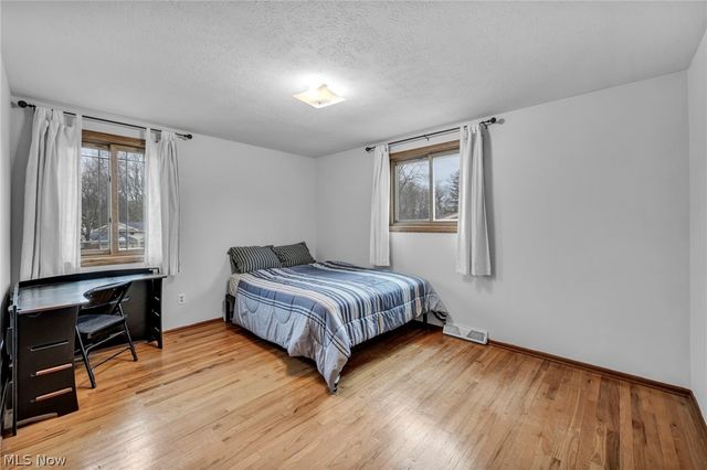 26475 Sudbury Drive, North Olmsted, OH 44070