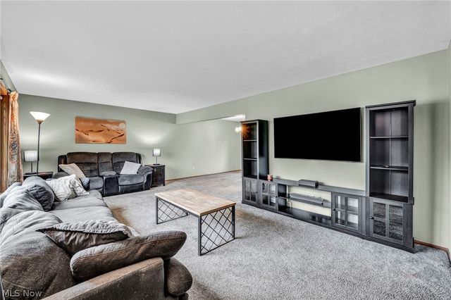 26475 Sudbury Drive, North Olmsted, OH 44070