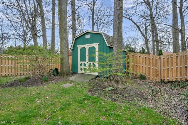 26475 Sudbury Drive, North Olmsted, OH 44070