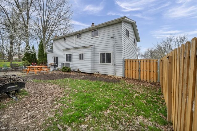 26475 Sudbury Drive, North Olmsted, OH 44070