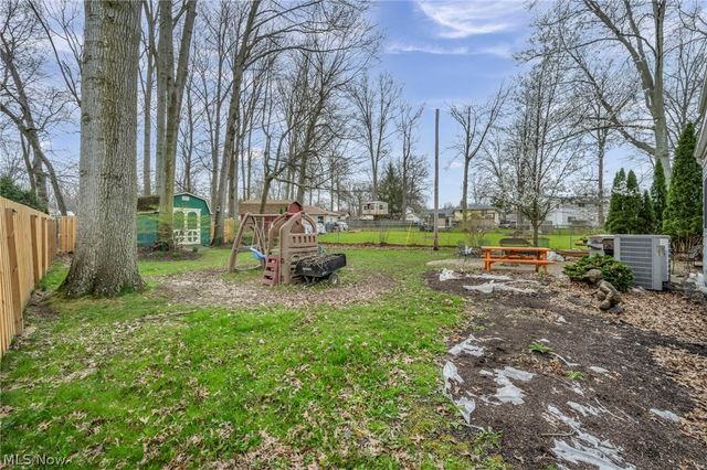 26475 Sudbury Drive, North Olmsted, OH 44070