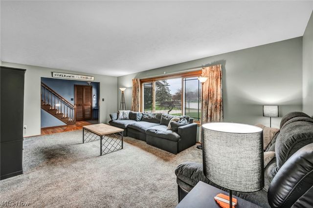 26475 Sudbury Drive, North Olmsted, OH 44070