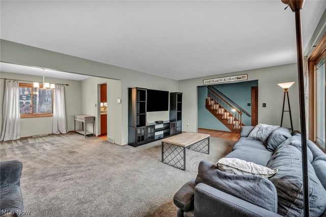 26475 Sudbury Drive, North Olmsted, OH 44070