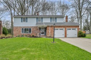 26475 Sudbury Drive, North Olmsted, OH 44070