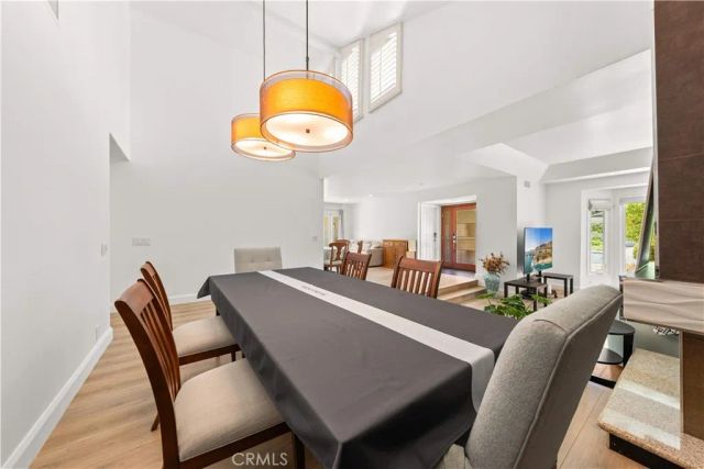 31 Sycamore, Irvine, CA 92603