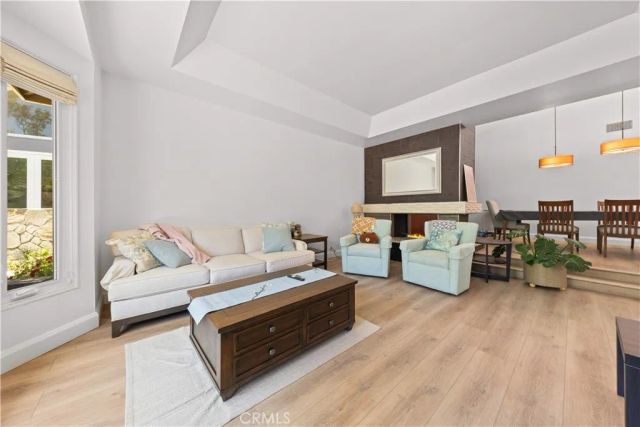 31 Sycamore, Irvine, CA 92603