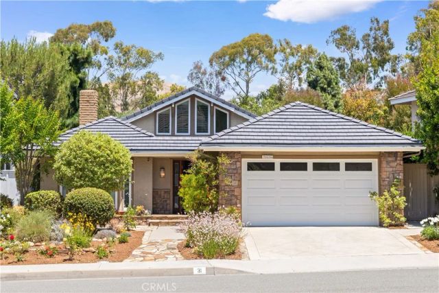 31 Sycamore, Irvine, CA 92603
