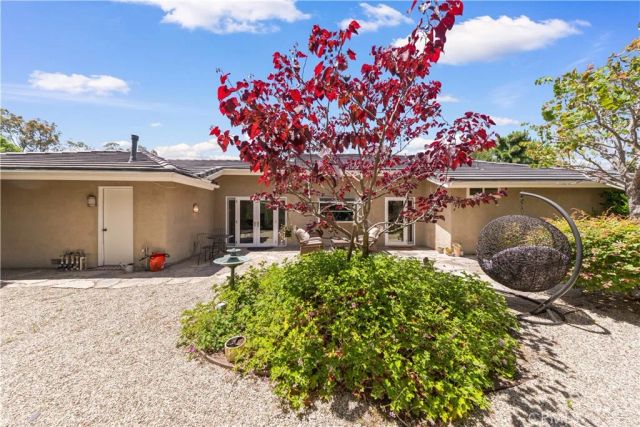 31 Sycamore, Irvine, CA 92603