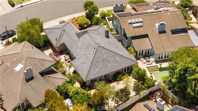 31 Sycamore, Irvine, CA 92603